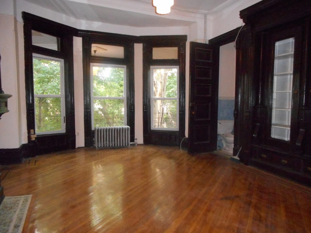 Beautiful Duplex 2BR Brownstone Apartment in Prime Crown Heights!